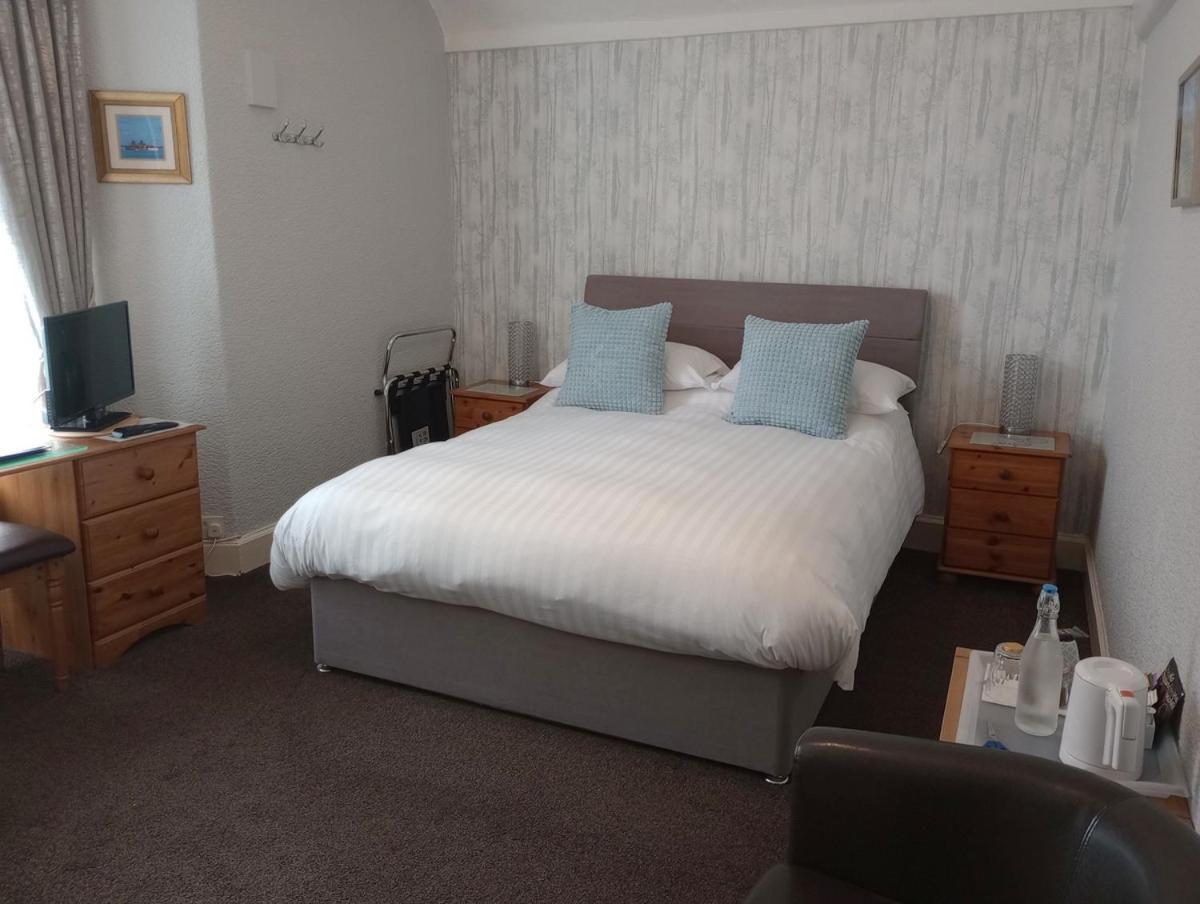 Hazeldene Guest House - With Free Offsite Health Club Bowness-on-Windermere Exterior photo